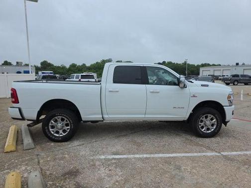 Bright White Clearcoat 2024 RAM 2500 Laramie Crew Cab 4x4 6'4' Box