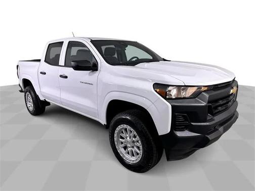 2024 Chevrolet Colorado WT