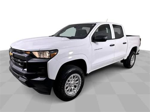 2024 Chevrolet Colorado WT