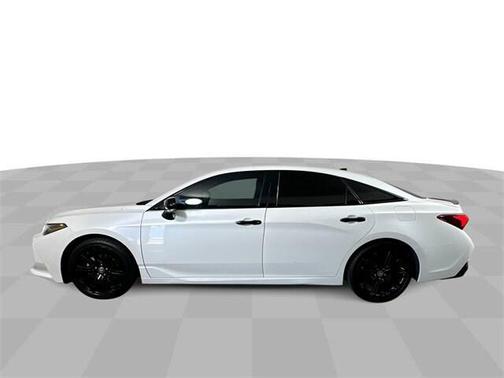 2021 Toyota Avalon XSE