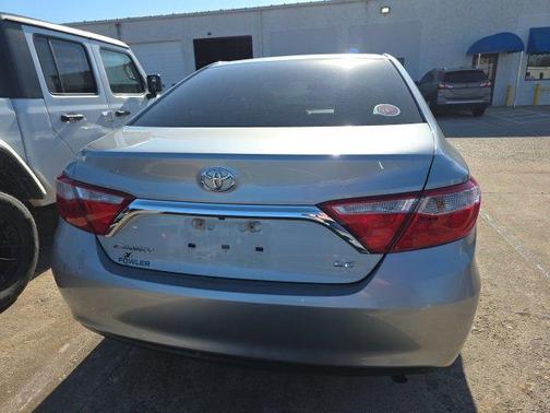 2016 Toyota Camry XLE