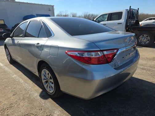 2016 Toyota Camry XLE