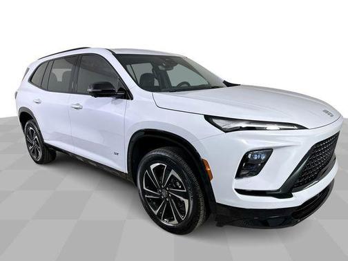 Iridescent White Tricoat 2026 Buick Enclave Sport Touring