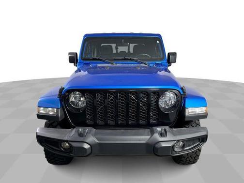 Hydro Blue Pearlcoat 2021 Jeep Gladiator Willys 4x4