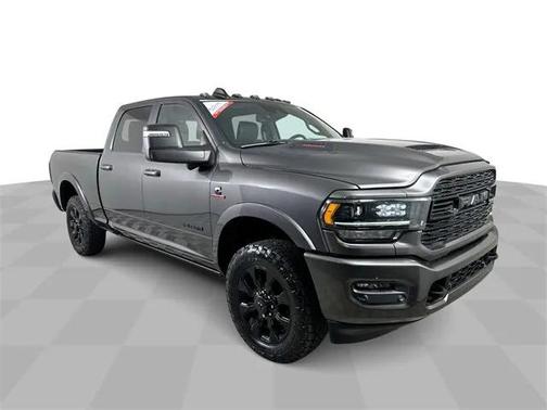 2023 RAM 2500 Limited Crew Cab 4x4 6'4' Box