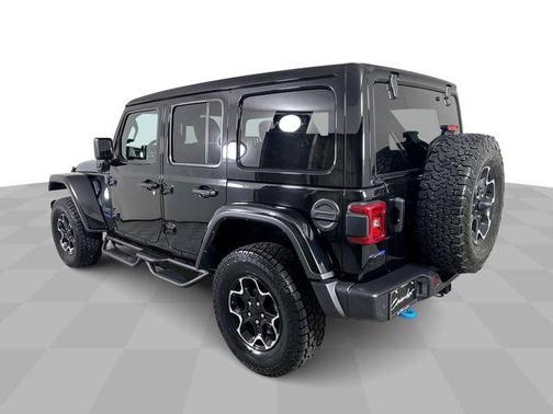 Black Clearcoat 2022 Jeep Wrangler Unlimited 4xe Rubicon