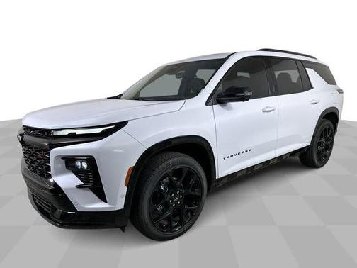 Polar White Tricoat 2026 Chevrolet Traverse RS