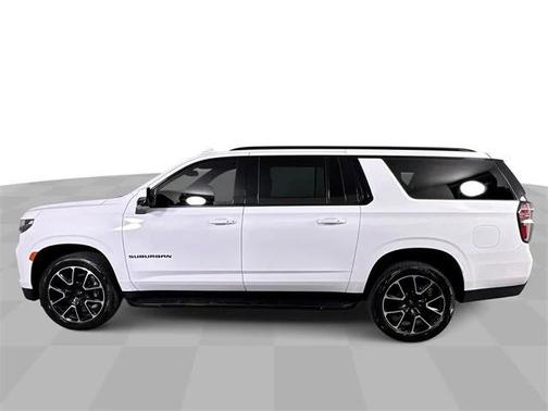 2022 Chevrolet Suburban RST