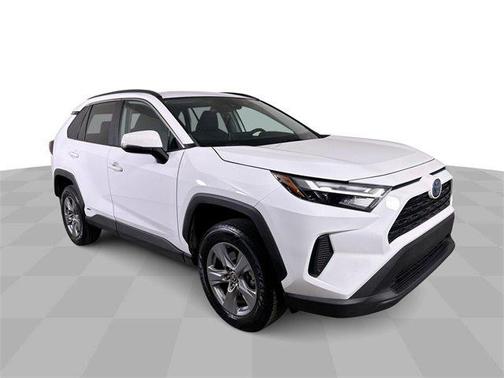 2023 Toyota RAV4 Hybrid XLE