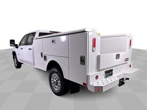 Summit White 2026 Chevrolet Silverado 2500 WT
