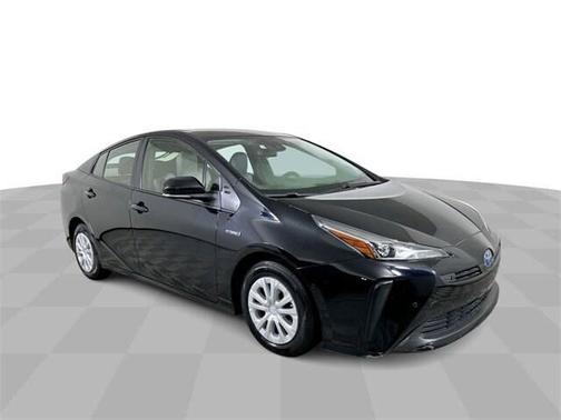 2022 Toyota Prius L