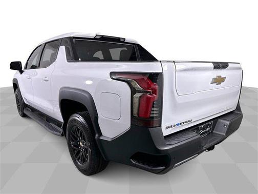 2025 Chevrolet Silverado EV LT