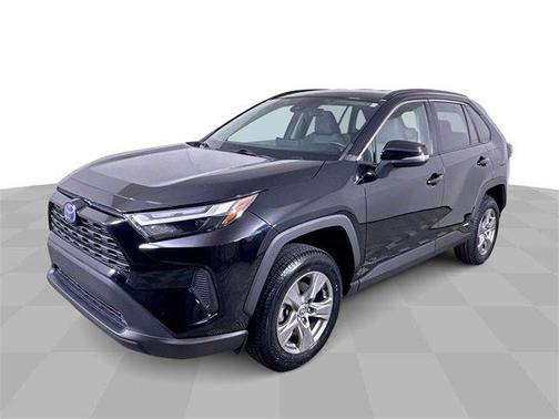 2023 Toyota RAV4 Hybrid XLE