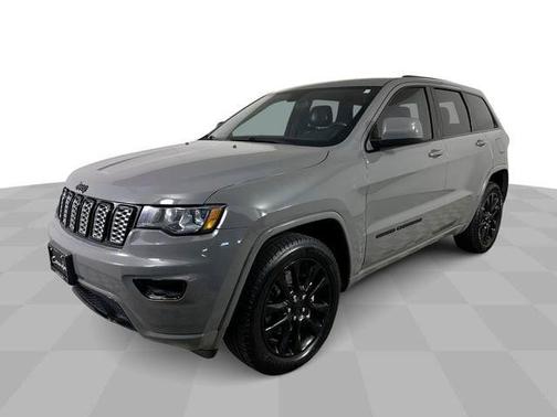 Sting-Gray Clearcoat 2021 Jeep Grand Cherokee Laredo
