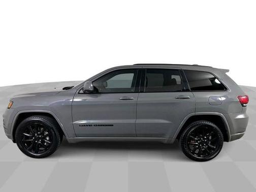 Sting-Gray Clearcoat 2021 Jeep Grand Cherokee Laredo