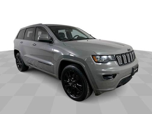 Sting-Gray Clearcoat 2021 Jeep Grand Cherokee Laredo