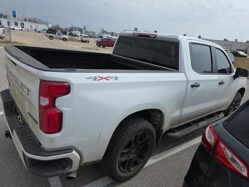 2022 Chevrolet Silverado 1500 Custom