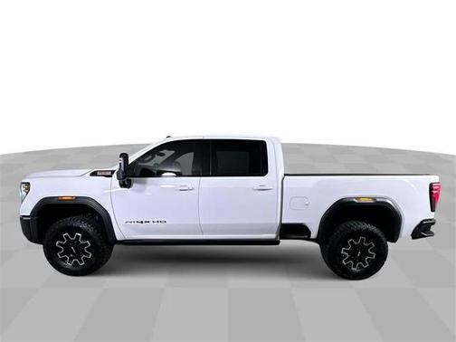 2025 GMC Sierra 2500 AT4