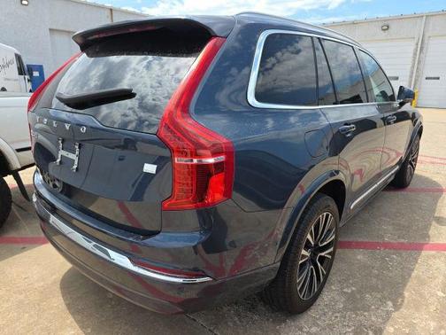 Denim Blue Metallic 2023 Volvo XC90 Recharge Plug-In Hybrid T8 Plus 6-Seater