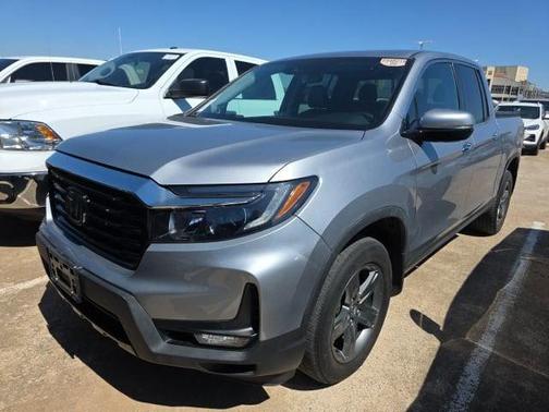 Lunar Silver Metallic 2023 Honda Ridgeline RTL-E