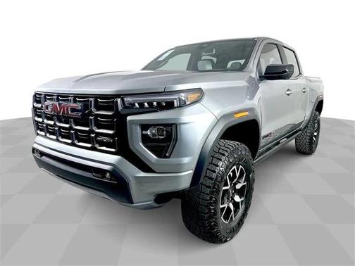 2025 GMC Canyon AT4