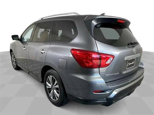 2019 Nissan Pathfinder SL