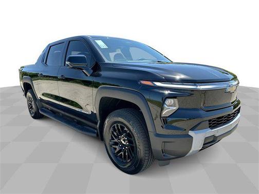 2025 Chevrolet Silverado EV LT
