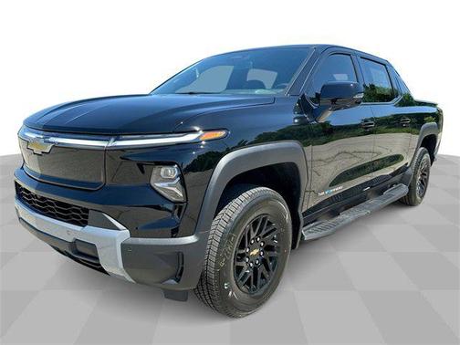 2025 Chevrolet Silverado EV LT