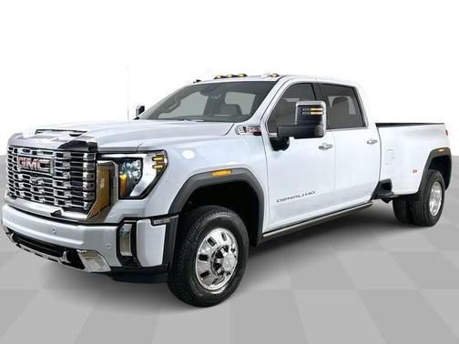 Glacier White Tricoat 2026 GMC Sierra 3500 Denali