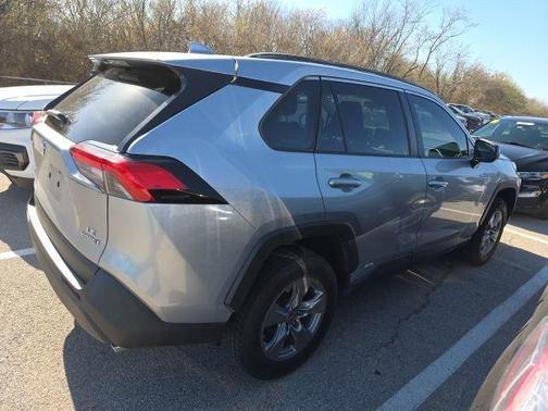 2023 Toyota RAV4 Hybrid LE