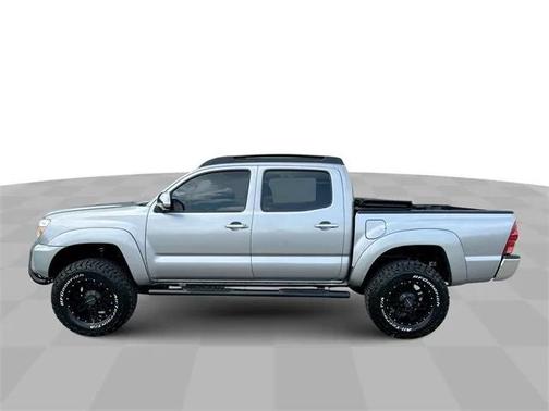2015 Toyota Tacoma Base