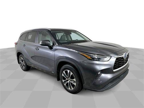 2023 Toyota Highlander Hybrid XLE