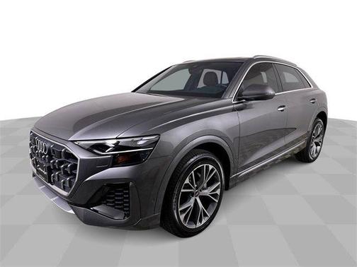 2024 Audi Q8 55 Premium Plus