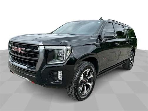 2023 GMC Yukon XL 4WD AT4