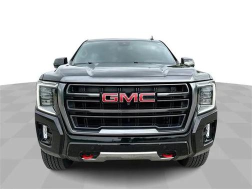 2023 GMC Yukon XL 4WD AT4