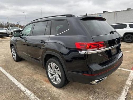 2023 Volkswagen Atlas 2.0T SE w/Technology 4MOTION