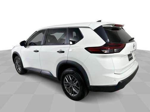 Glacier White 2024 Nissan Rogue S