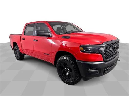 2025 RAM 1500 Warlock Crew Cab 4x4 5'7' Box