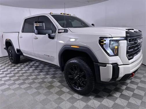 2026 GMC Sierra 2500 AT4