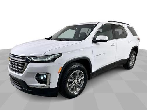 Summit White 2023 Chevrolet Traverse LT Leather