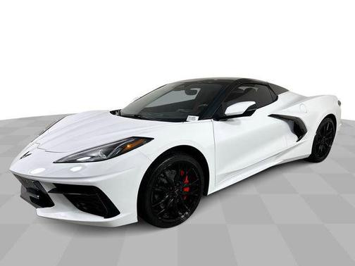 Arctic White 2026 Chevrolet Corvette Stingray w/2LT