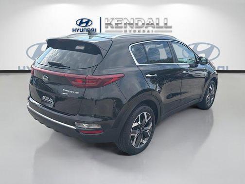 Black Cherry Pearl 2020 Kia Sportage EX