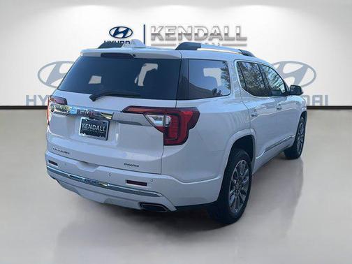Summit White 2023 GMC Acadia Denali
