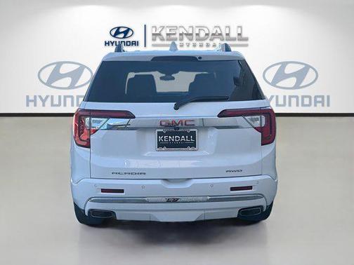 Summit White 2023 GMC Acadia Denali
