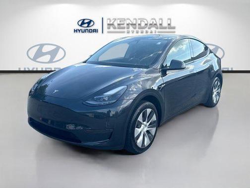 Stealth Gray 2024 Tesla Model Y Long Range Single Motor Rear-Wheel Drive