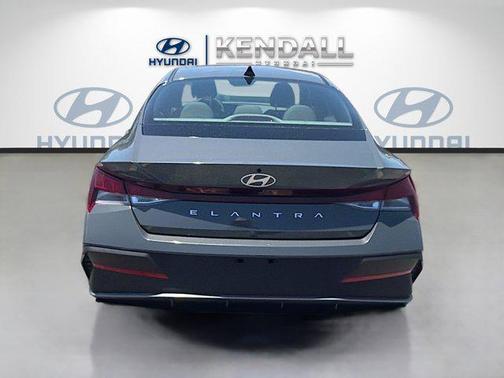 Ecotronic Gray 2026 Hyundai ELANTRA SE