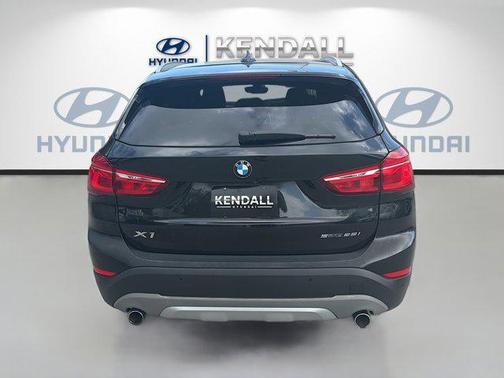 Black Sapphire Metallic 2018 BMW X1 sDrive28i
