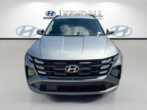 Shimmering Silver 2026 Hyundai TUCSON SEL Plus
