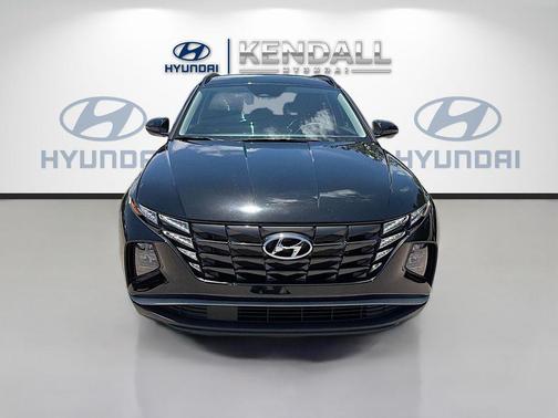 Black Pearl 2024 Hyundai TUCSON SEL