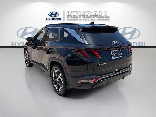Black Pearl 2024 Hyundai TUCSON SEL
